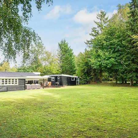 Semesterbostad 4 Star In